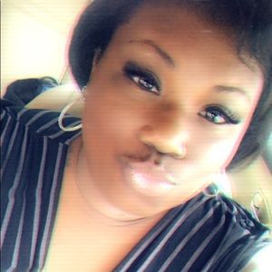 Meet your Posher, Sandy